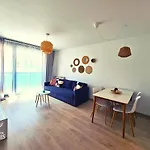 Dos Torres Comarcas - Amplia Terraza Y Estacionamiento Gratuito *