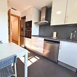 Dos Torres Comarcas - Amplia Terraza Y Estacionamiento Gratuito *